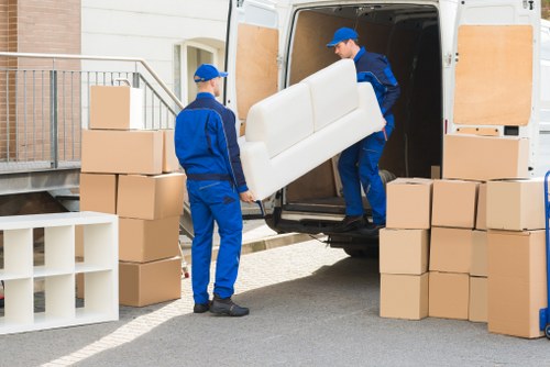 Flexible man and van transport in Collierswood for furniture delivery