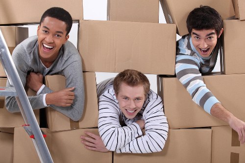 Home moving transport with careful loading