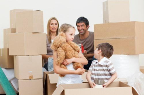 Local removal service planning access and parking for a Colliers Wood move
